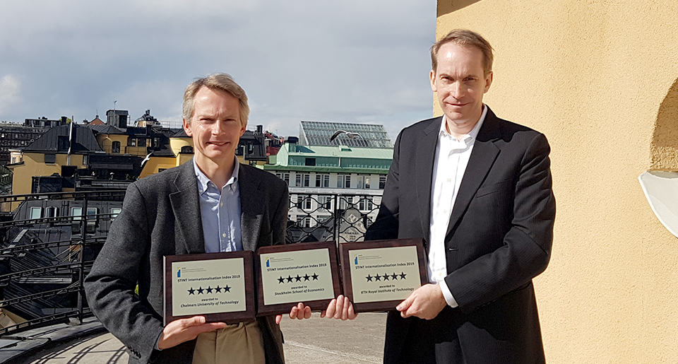 Hans Pohl, Programme manager and developer of the STINT Internationalisation Index and Andreas Göthenberg, Executive Director of STINT. Photo: STINT.